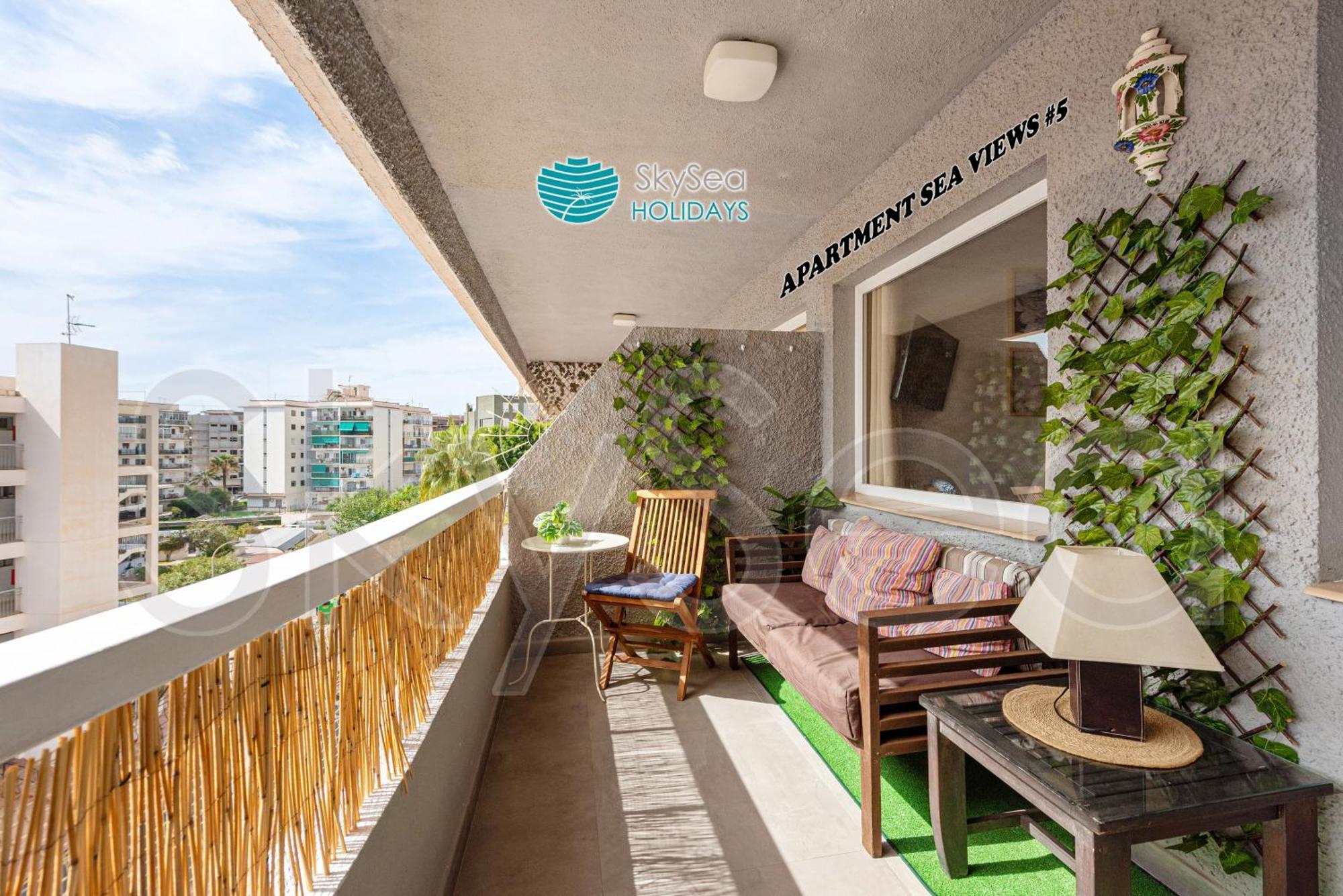 Skysea Puerto Marina Benalmádena